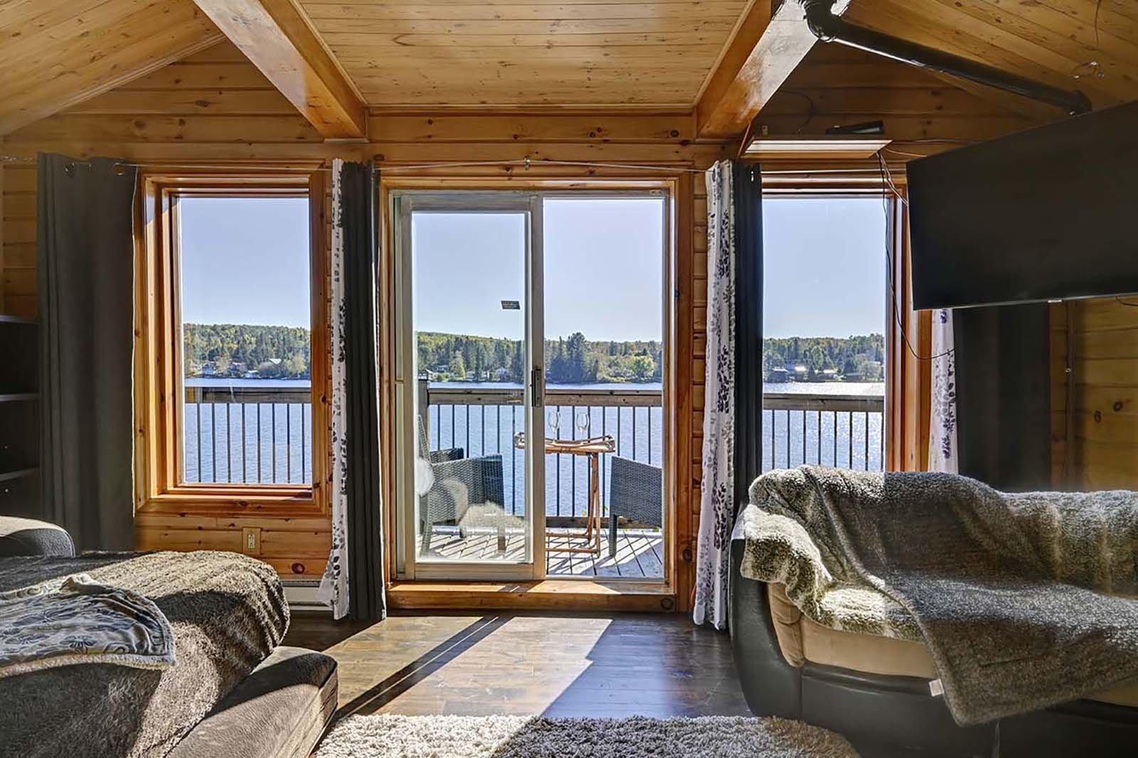 









1826


Ch. du Lac-Chaud

,
La Macaza,




QC
J0T1R0

