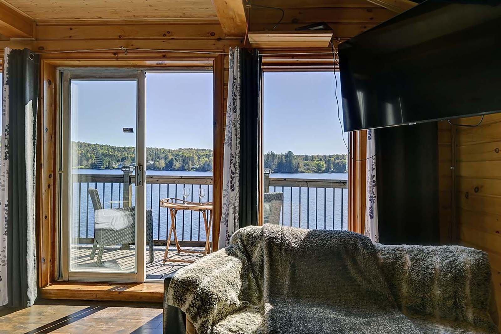 









1826


Ch. du Lac-Chaud

,
La Macaza,




QC
J0T1R0

