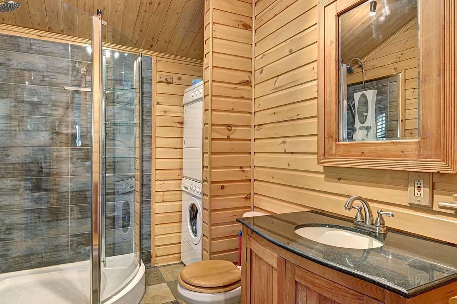 









1826


Ch. du Lac-Chaud

,
La Macaza,




QC
J0T1R0

