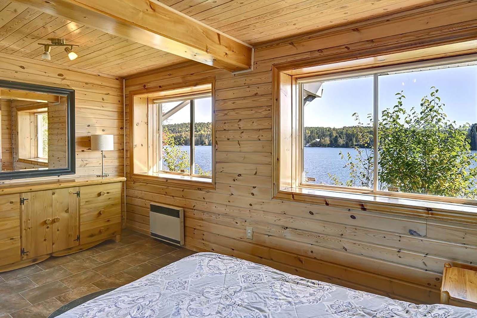 









1826


Ch. du Lac-Chaud

,
La Macaza,




QC
J0T1R0

