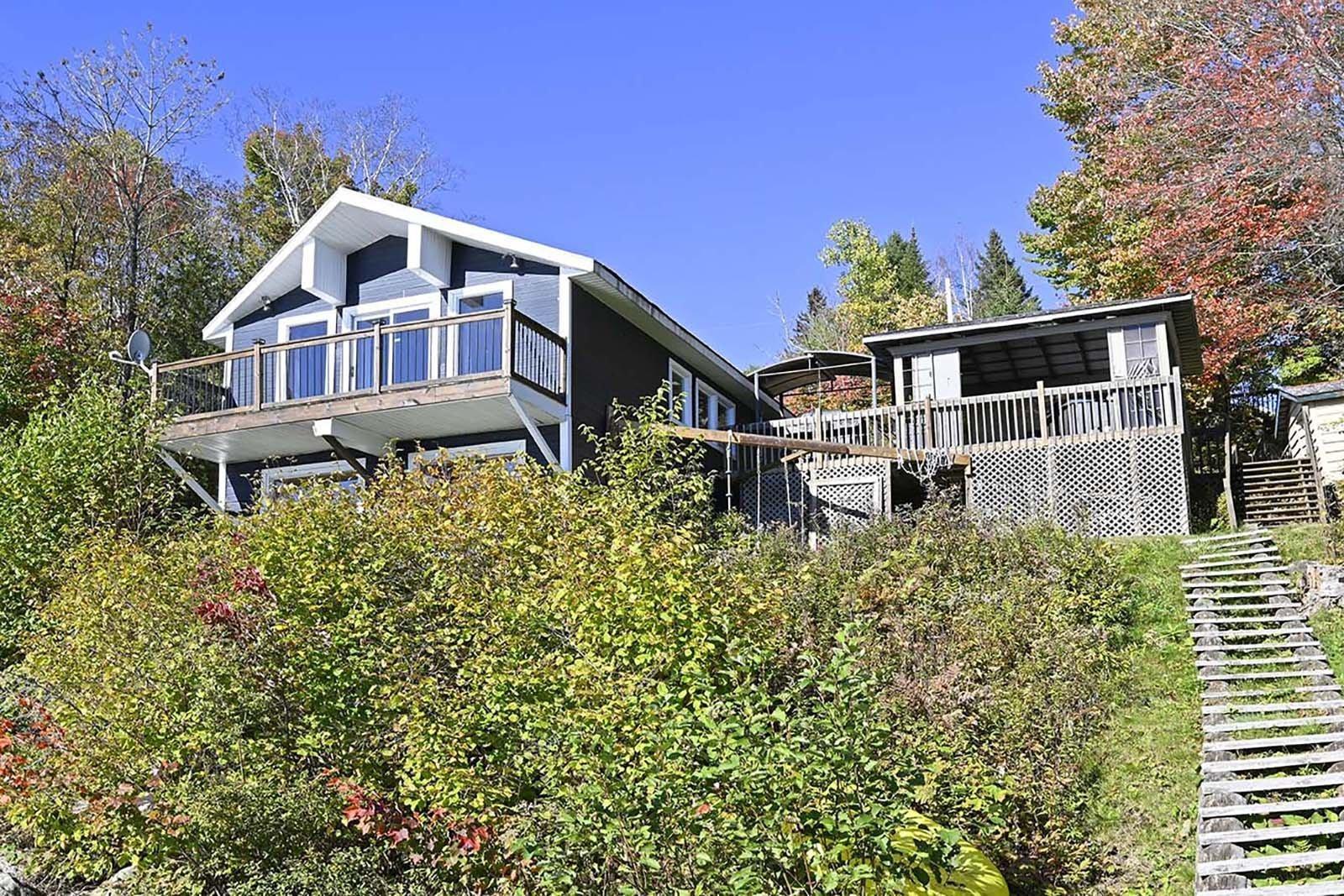 









1826


Ch. du Lac-Chaud

,
La Macaza,




QC
J0T1R0

