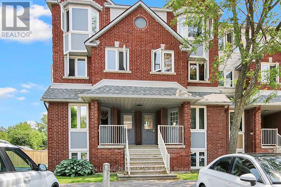 












402 BRISTON PRIVATE

,
Ottawa,




Ontario
K1G5R3

