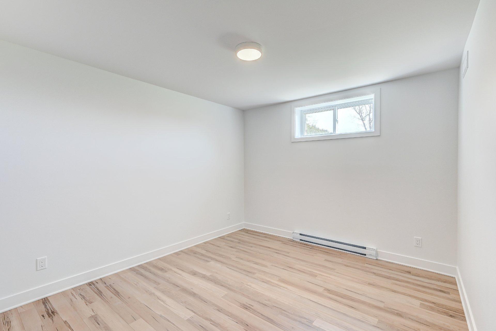 









6


Mtée St-Claude

,
Saint-Philippe,




QC
J0L2K0

