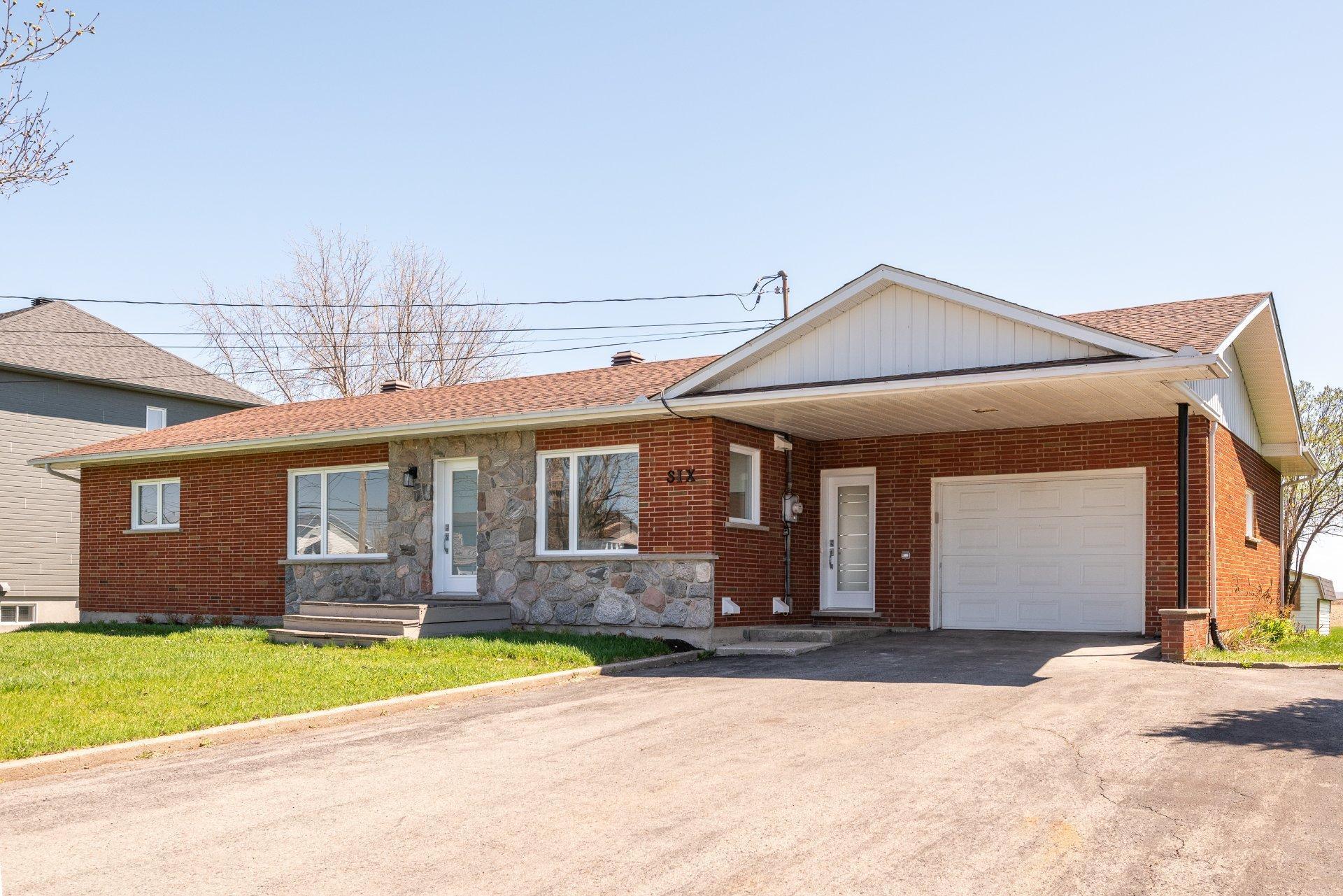 









6


Mtée St-Claude

,
Saint-Philippe,




QC
J0L2K0

