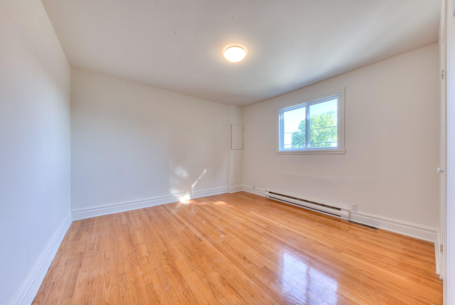 









26


Rue Louis-Hébert

,
Sainte-Thérèse,




QC
J7E3W5

