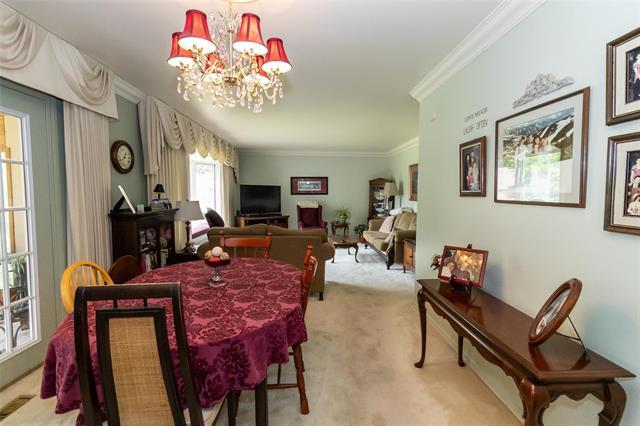 









88


Hay

RD,
Gonor,




MB
R1C 0C1

