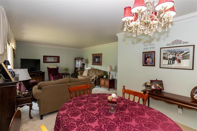 









88


Hay

RD,
Gonor,




MB
R1C 0C1


