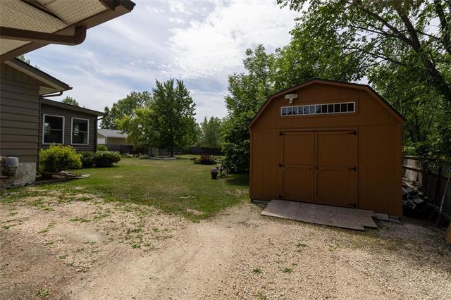 









88


Hay

RD,
Gonor,




MB
R1C 0C1


