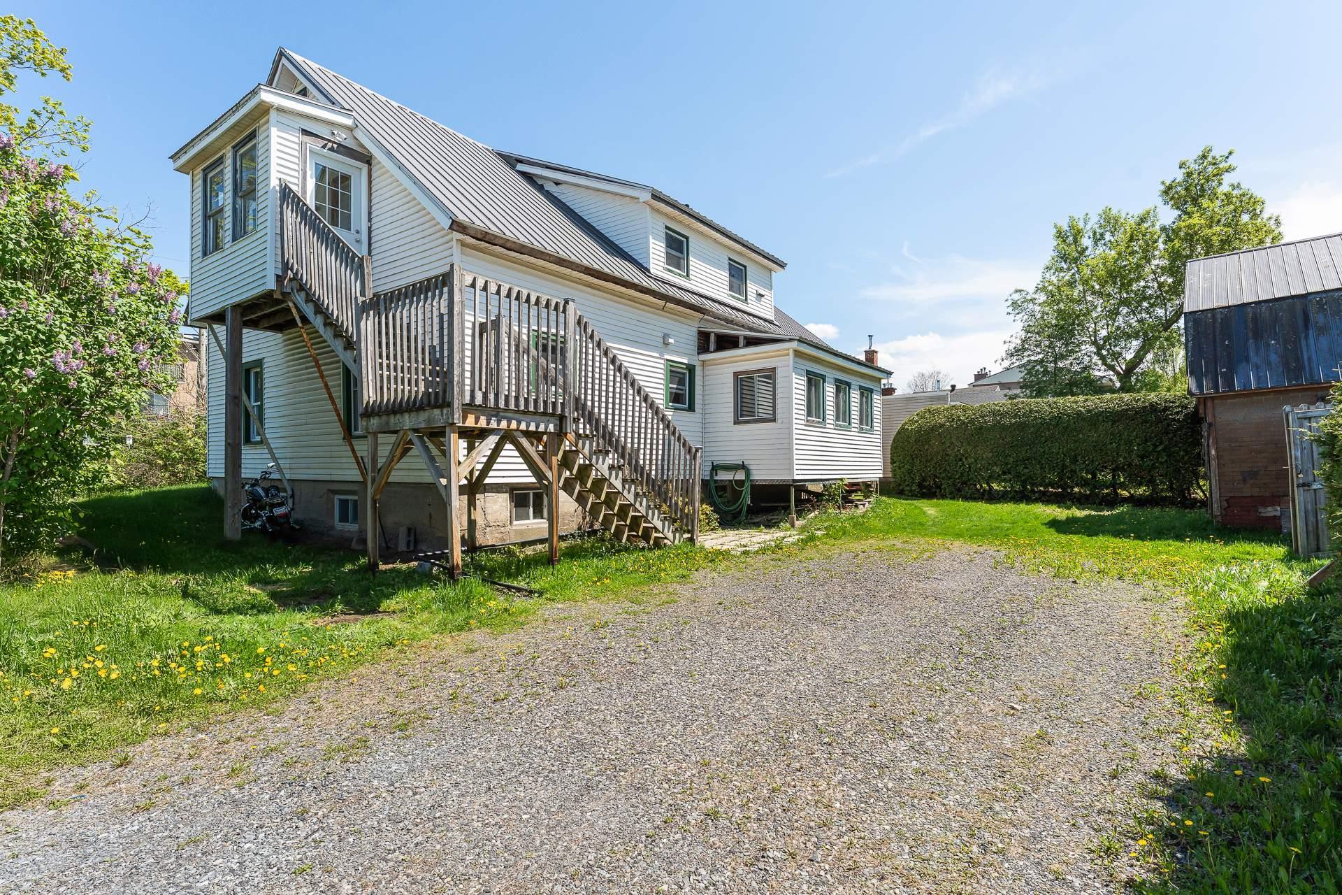 









133

 - 133A


Rue du Nord

,
Cowansville,




QC
J2K2L6

