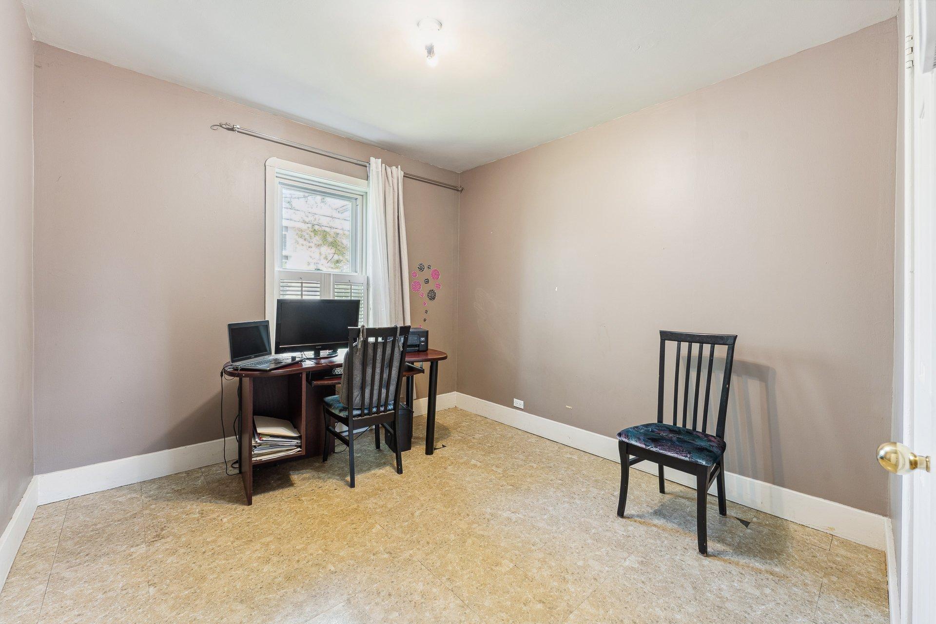 









133

 - 133A


Rue du Nord

,
Cowansville,




QC
J2K2L6

