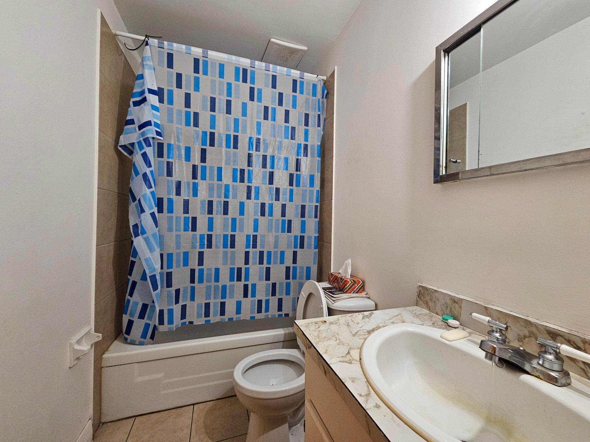 









3064


Rue College

,
Sherbrooke (Lennoxville),




QC
J1M1V6

