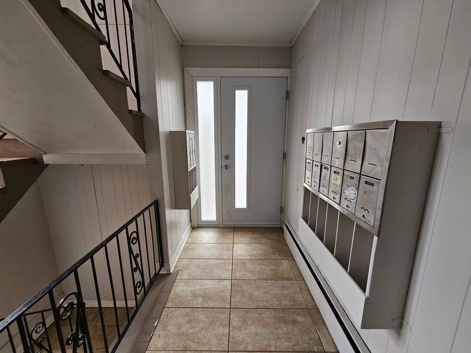 









3064


Rue College

,
Sherbrooke (Lennoxville),




QC
J1M1V6

