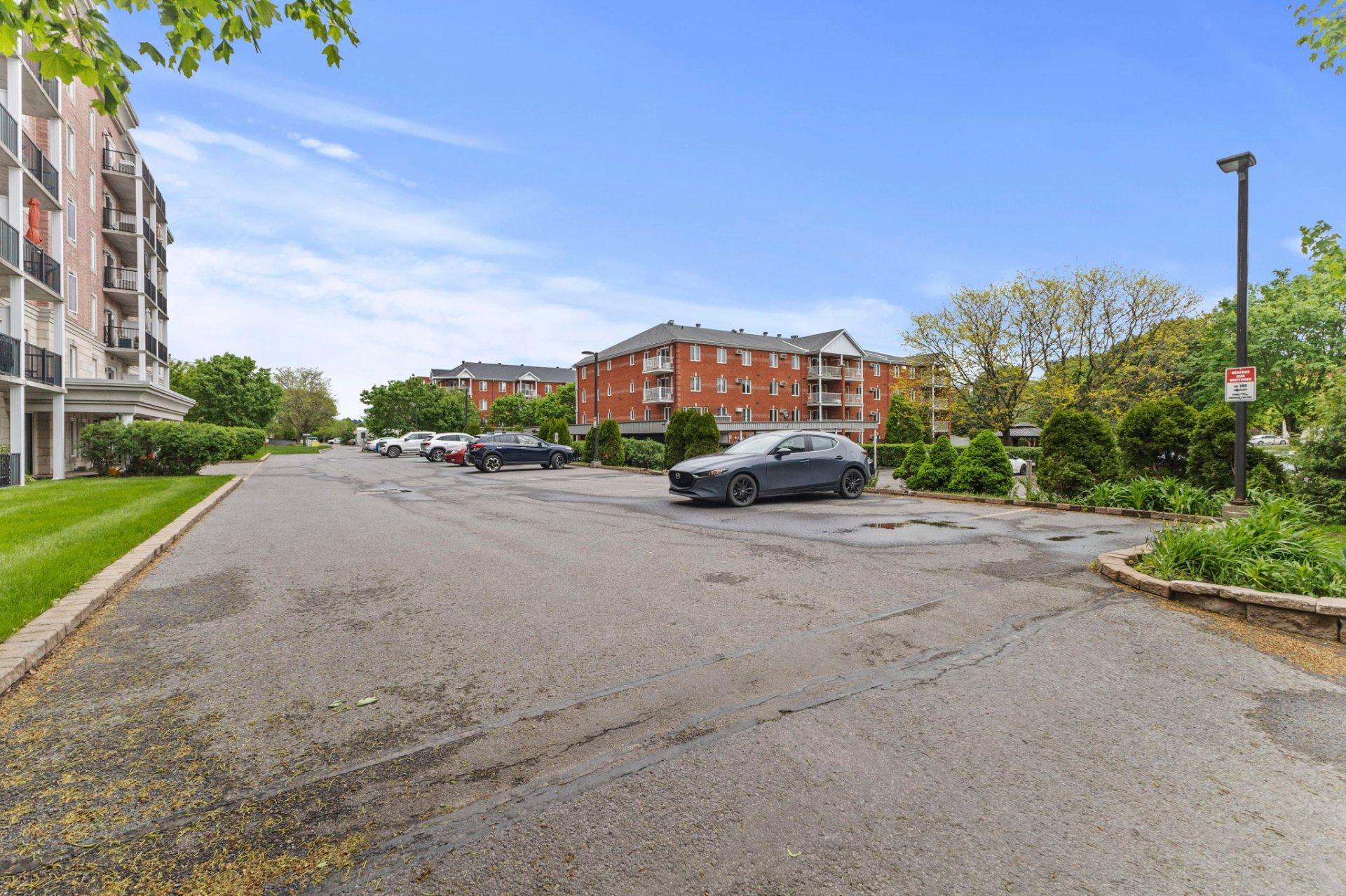 









180


Boul. de l'Hôpital

, 210,
Gatineau (Gatineau),




QC
J8T0C1


