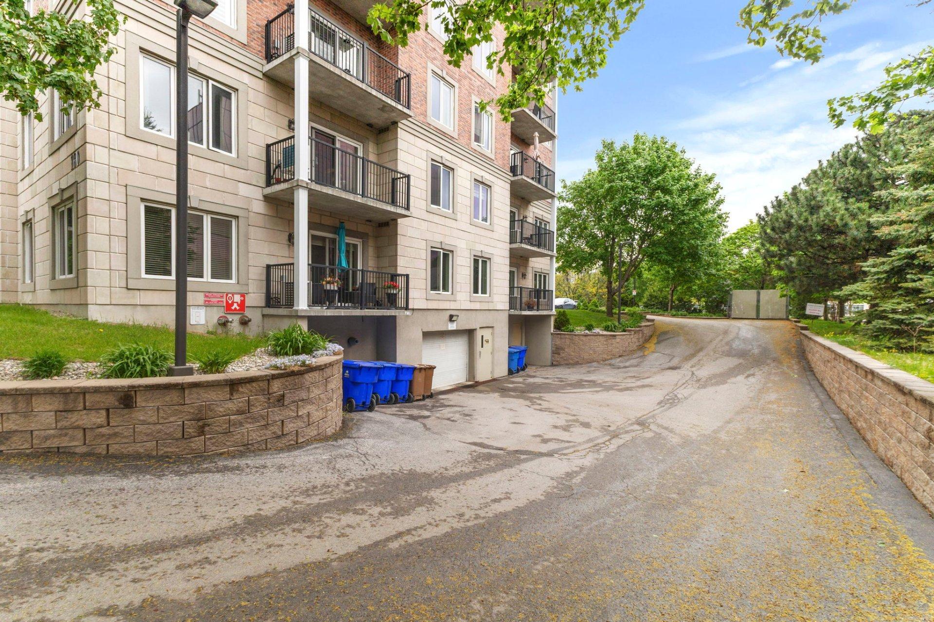 









180


Boul. de l'Hôpital

, 210,
Gatineau (Gatineau),




QC
J8T0C1

