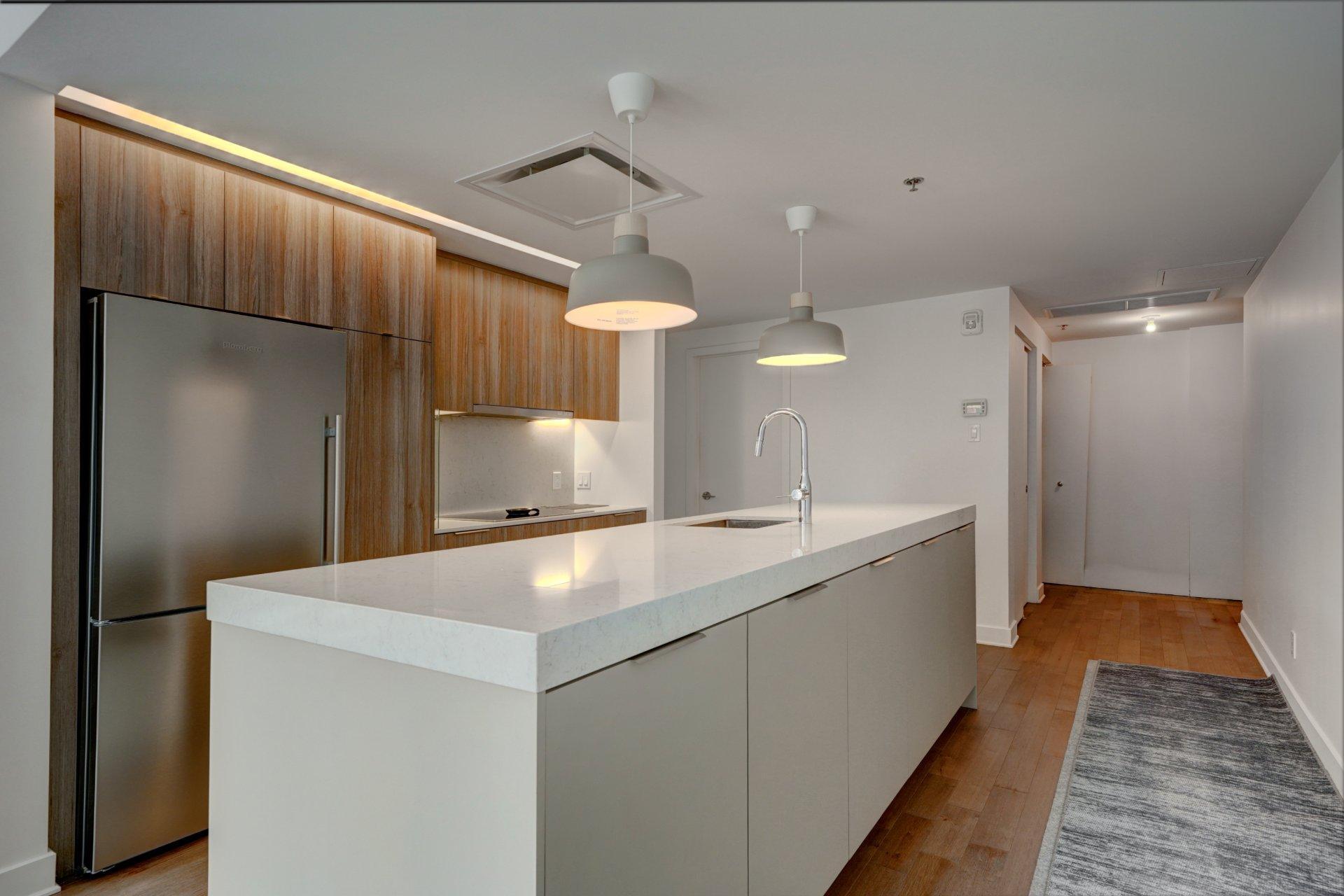 









101


Rue Peel

, 201,
Montréal (Le Sud-Ouest),




QC
H3C0Y1

