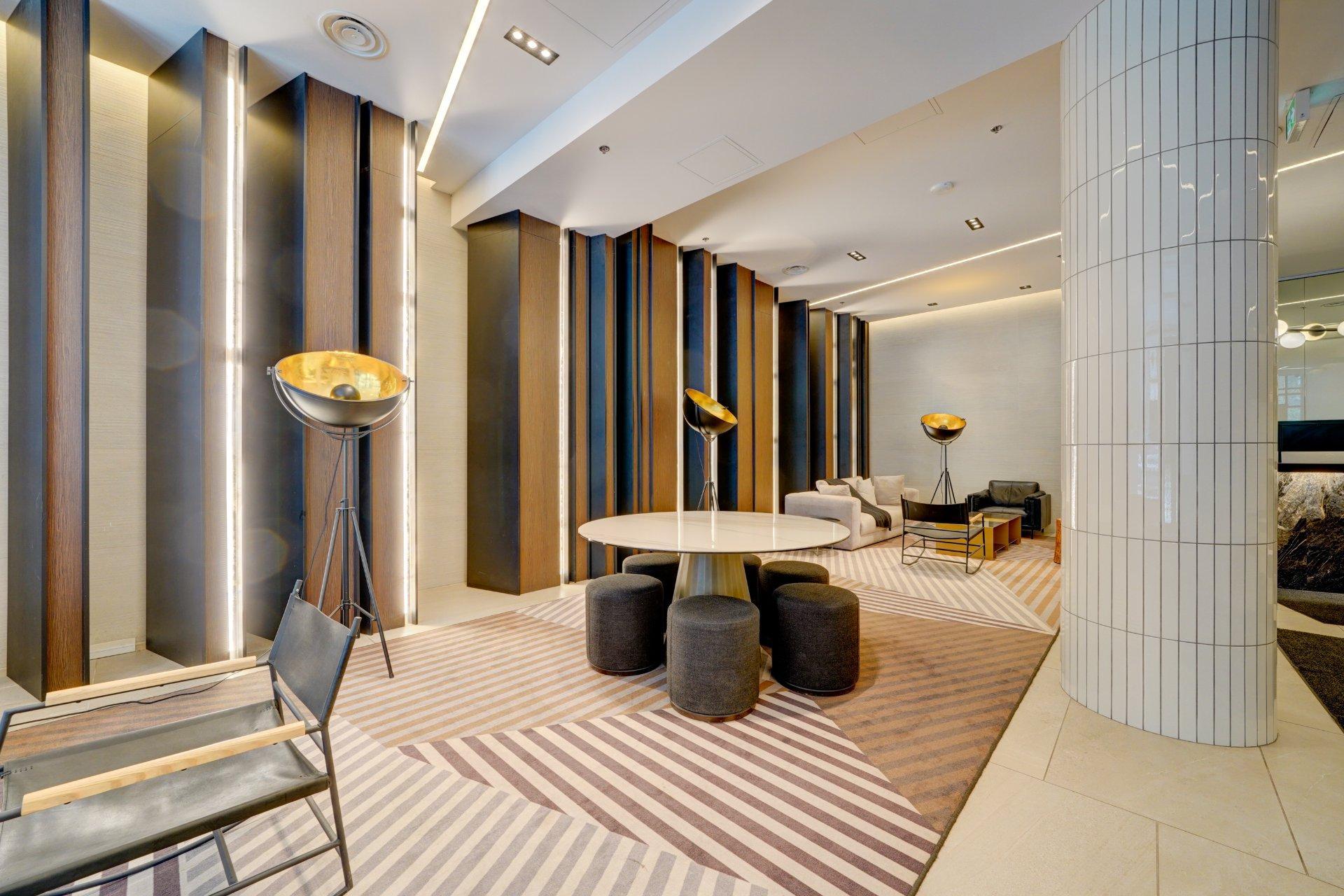 









101


Rue Peel

, 201,
Montréal (Le Sud-Ouest),




QC
H3C0Y1

