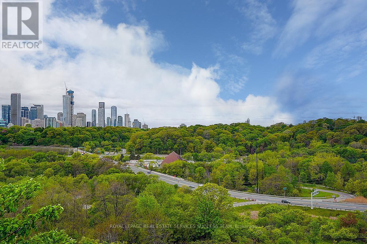 












MAIN - 20 CHESTER HILL ROAD

,
Toronto,




Ontario
M4K1X3

