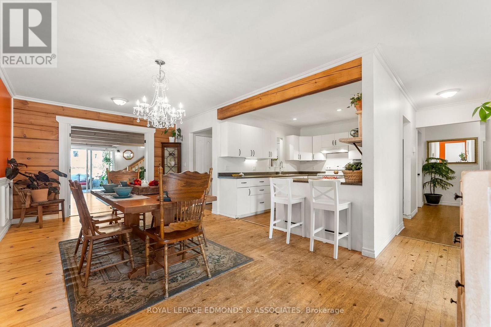 












864 TRAMORE ROAD

,
North Algona Wilberforce,




Ontario
K0J1X0

