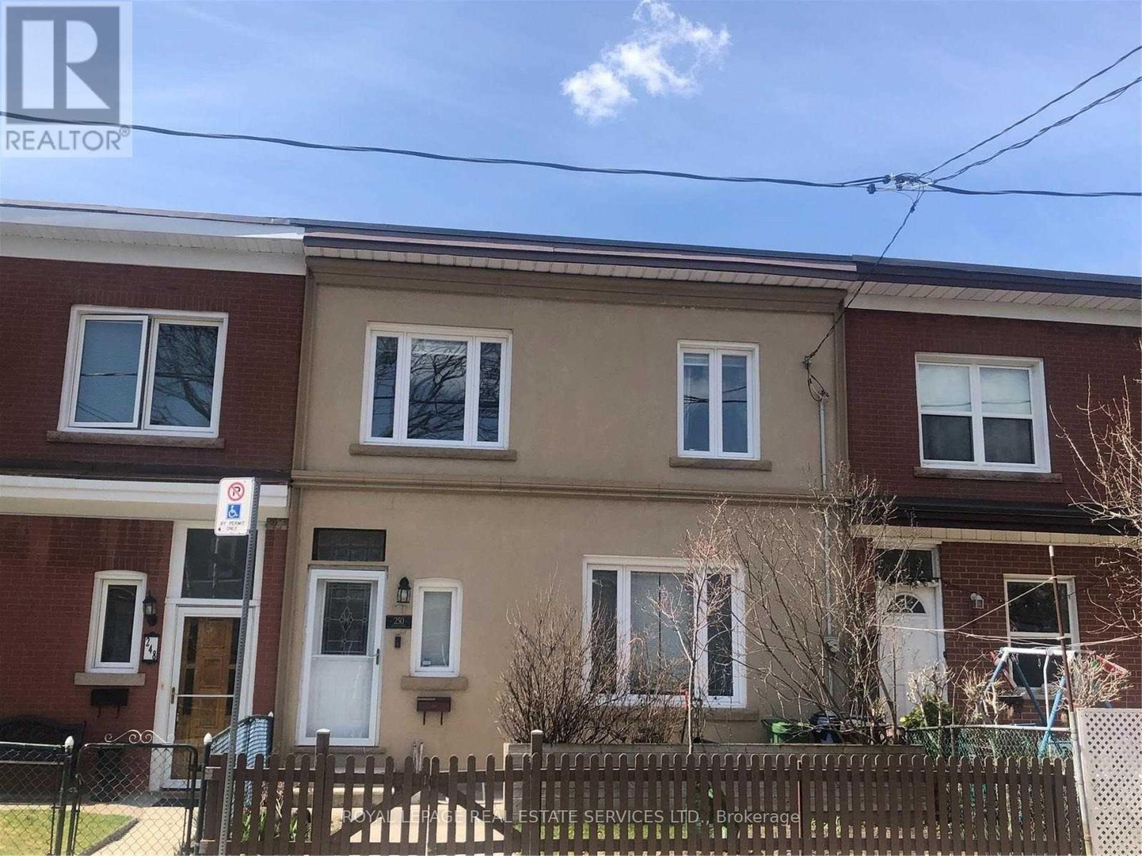 












250 BOON AVENUE

,
Toronto,




Ontario
M6E3Z8

