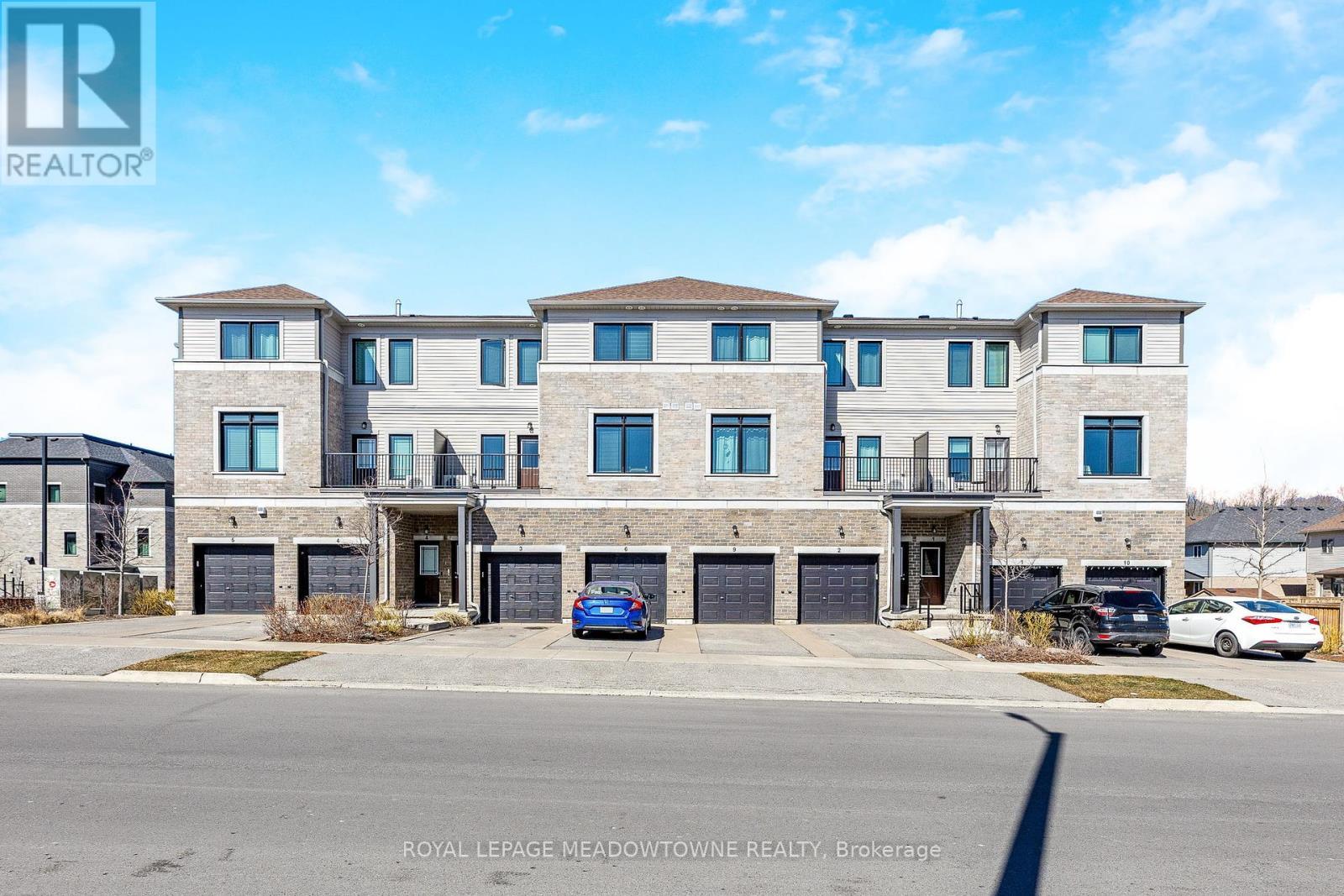












7 - 107 WESTRA DRIVE

,
Guelph,




Ontario
N1K0A5

