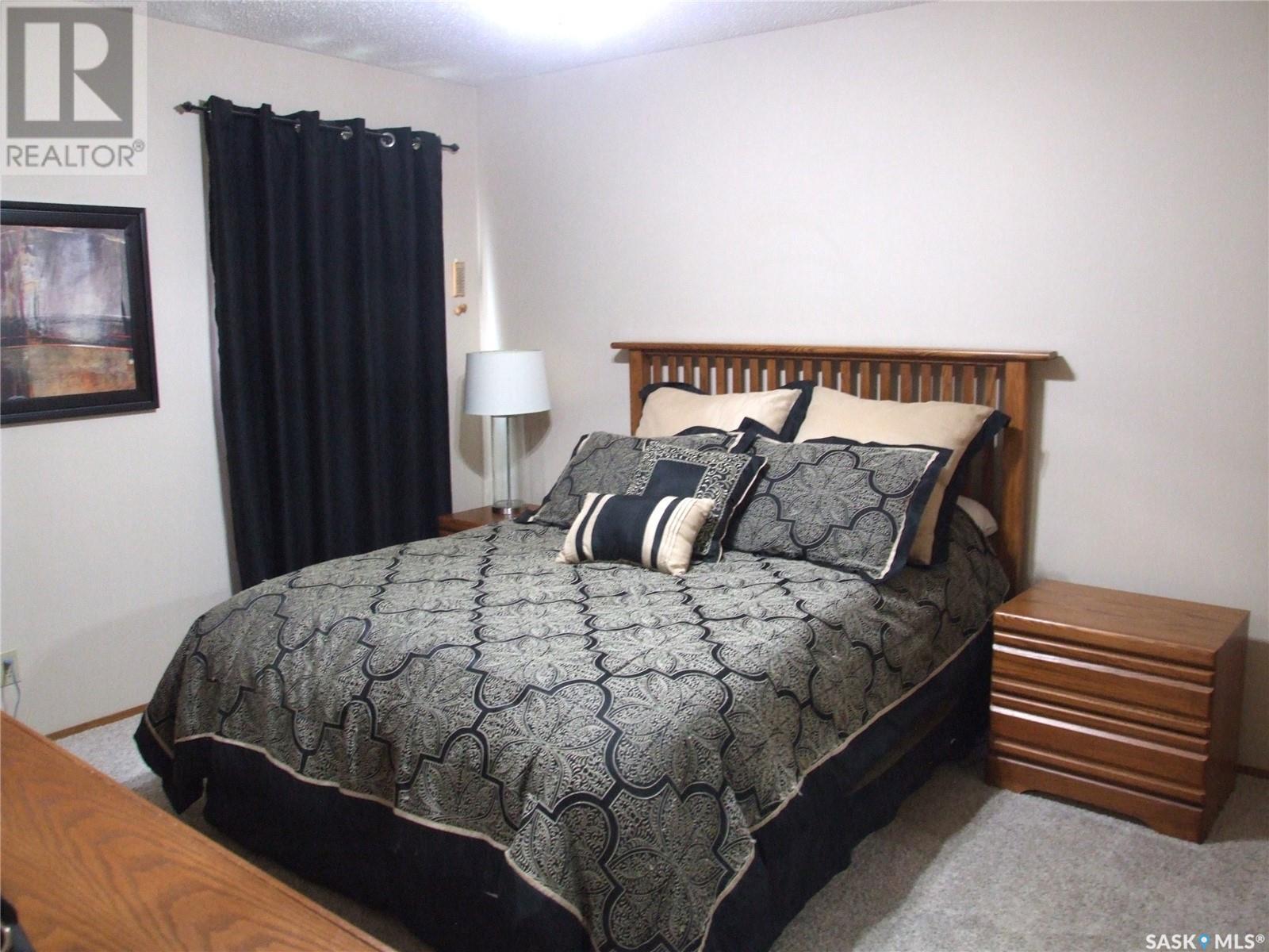 












108 Freeman STREET

,
Richmound,




Saskatchewan
S0N2E0

