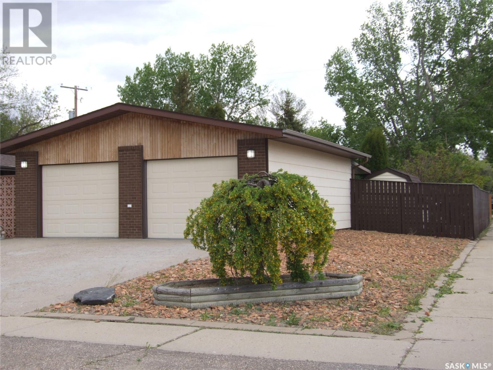 












108 Freeman STREET

,
Richmound,




Saskatchewan
S0N2E0

