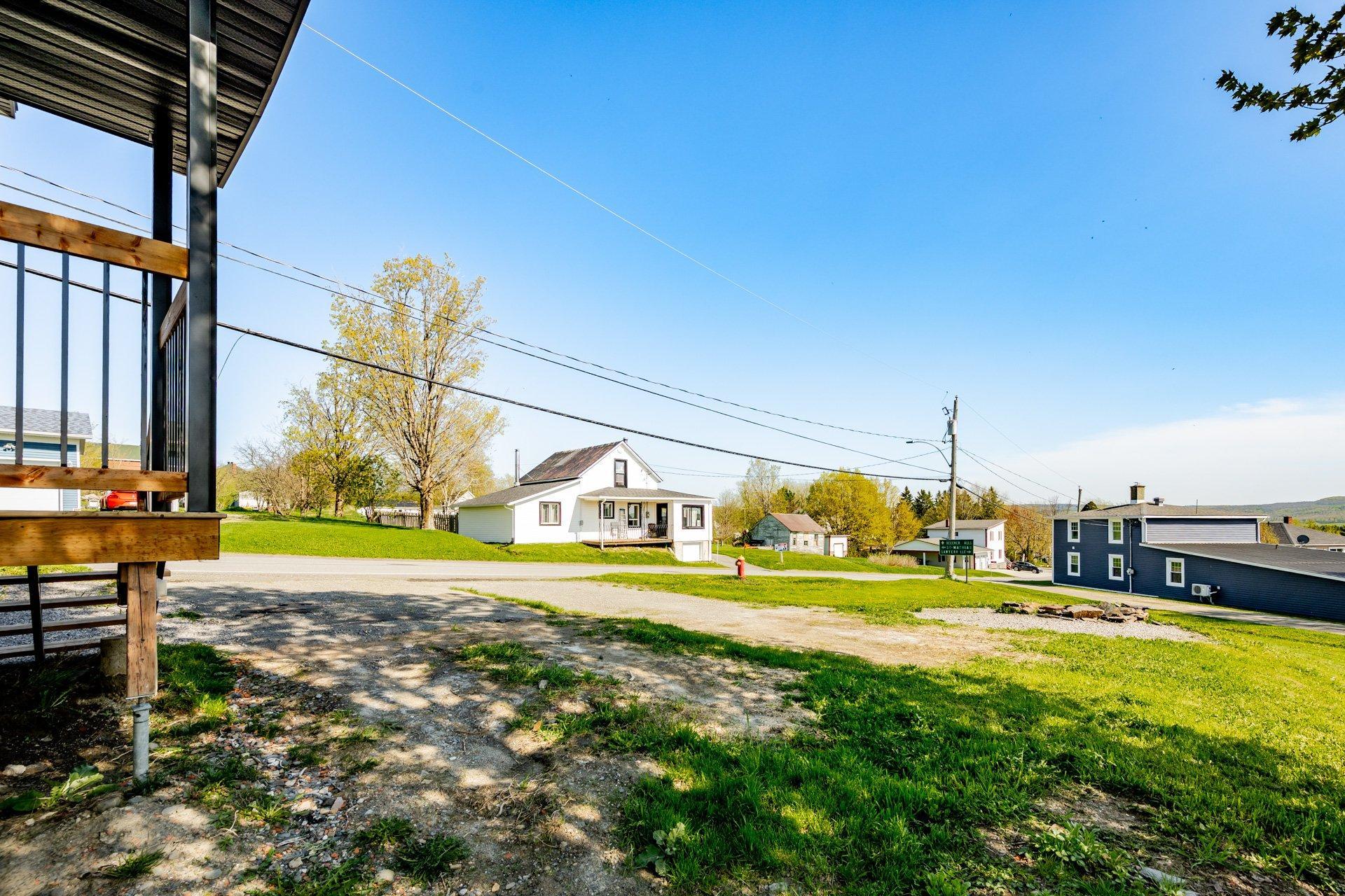 









115


Boul. Fortier

,
Saint-Isidore-de-Clifton,




QC
J0B2X0

