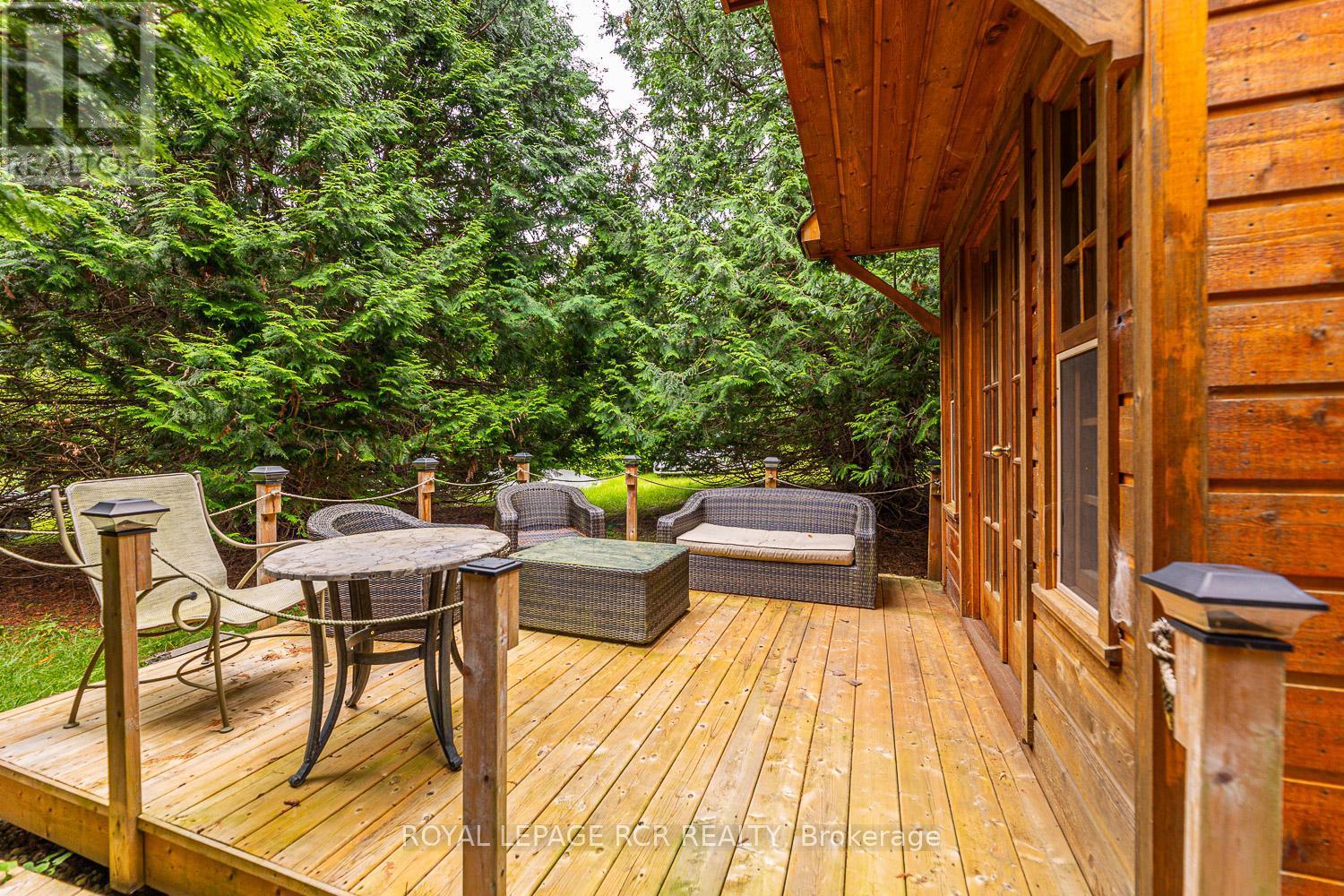 












7826 5TH SIDE ROAD

,
Adjala-Tosorontio,




Ontario
L0N1P0

