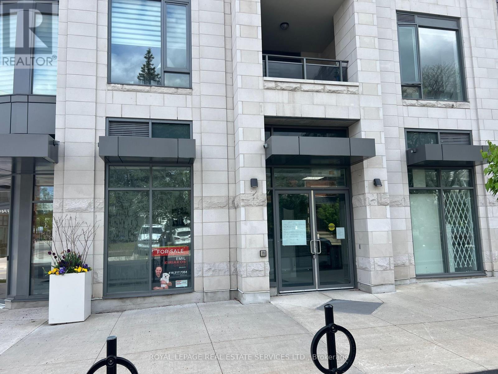 












117 - 1441 ELGIN STREET

,
Burlington,




Ontario
L7S1E6

