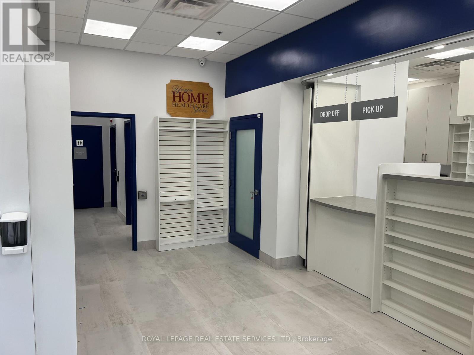 












117 - 1441 ELGIN STREET

,
Burlington,




Ontario
L7S1E6

