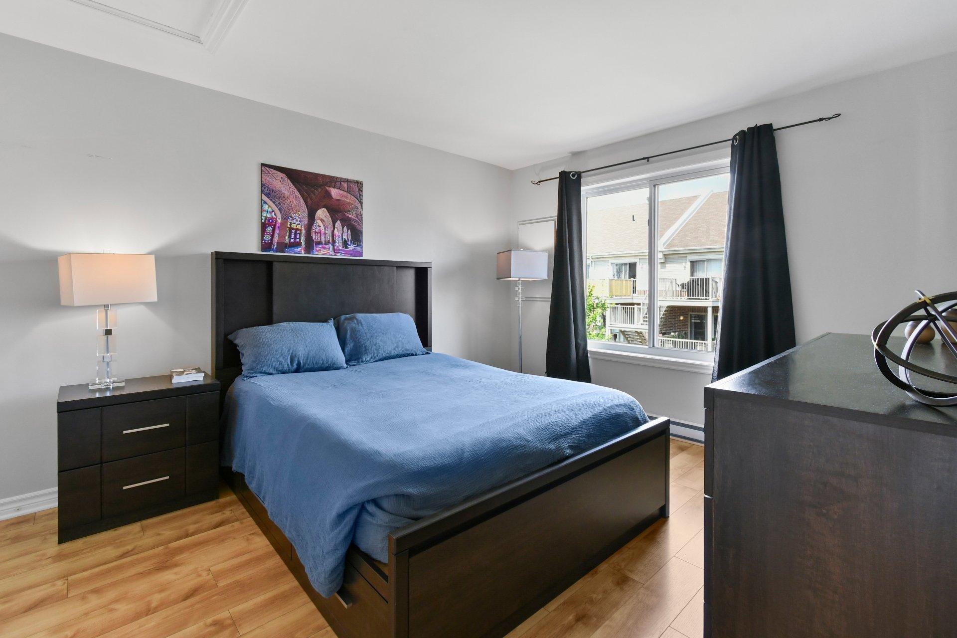 









3304


Boul. Gareau

,
Longueuil (Saint-Hubert),




QC
J3Y0J5

