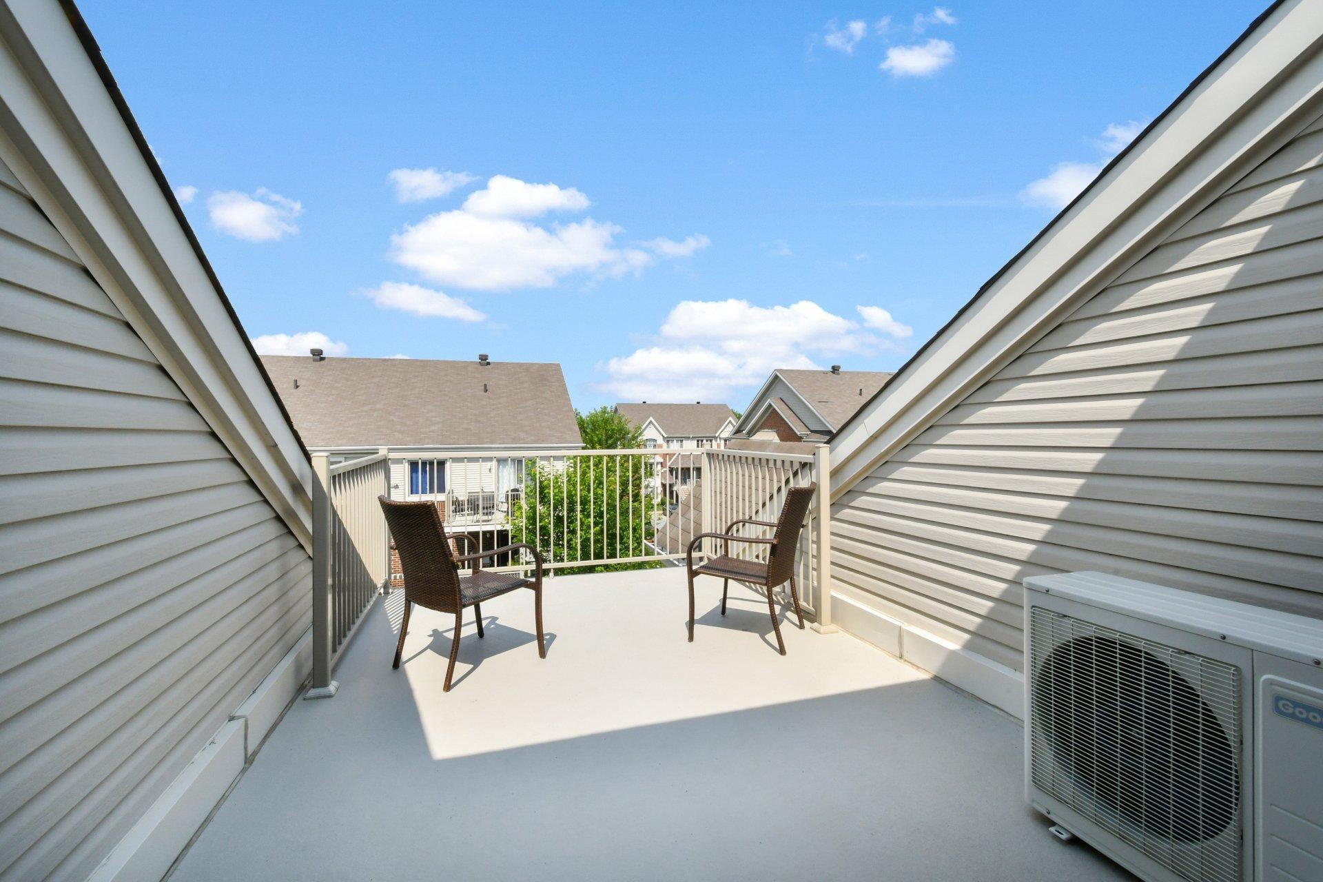 









3304


Boul. Gareau

,
Longueuil (Saint-Hubert),




QC
J3Y0J5

