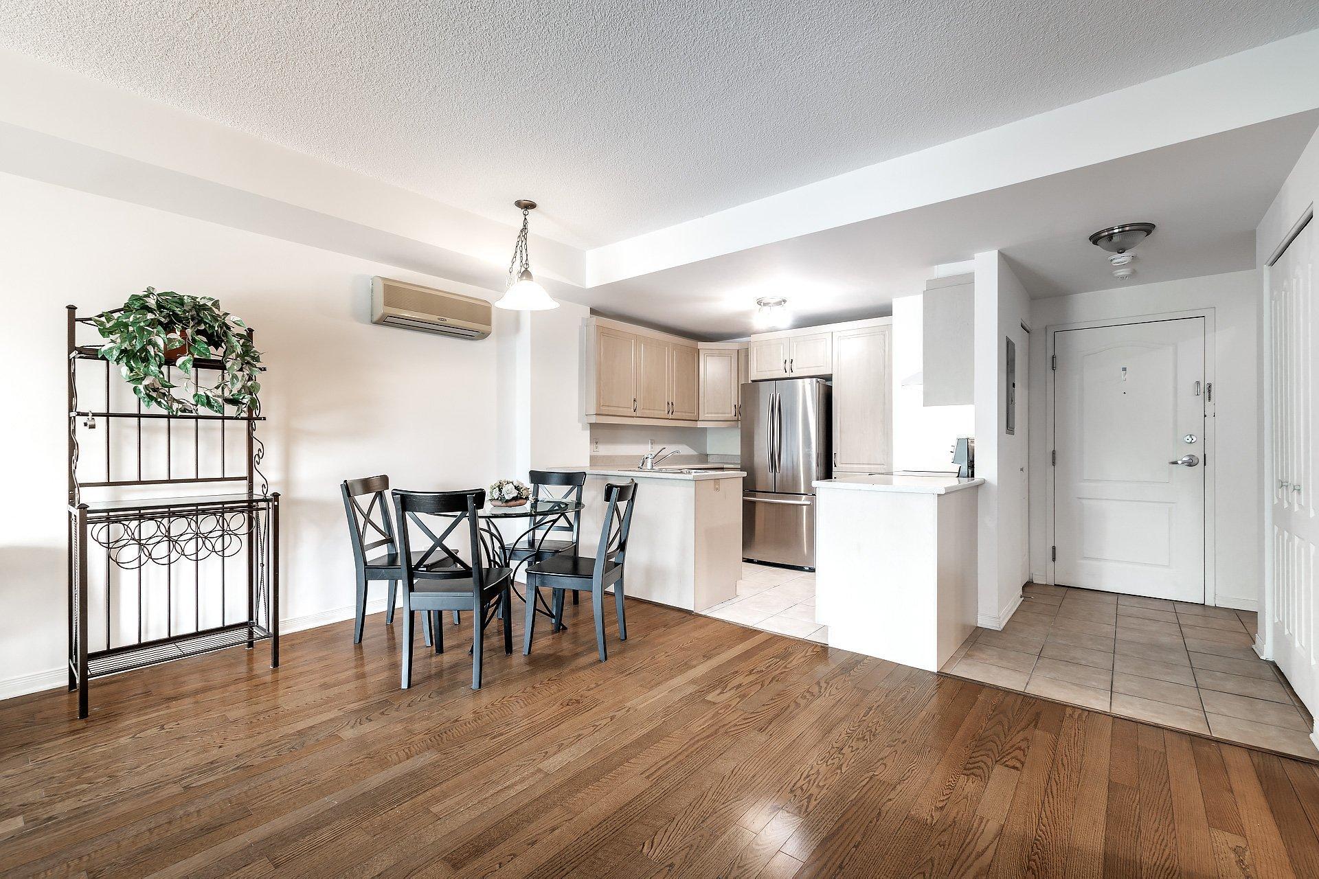 









650


Boul. Marcel-Laurin

, 206,
Montréal (Saint-Laurent),




QC
H4M0A1

