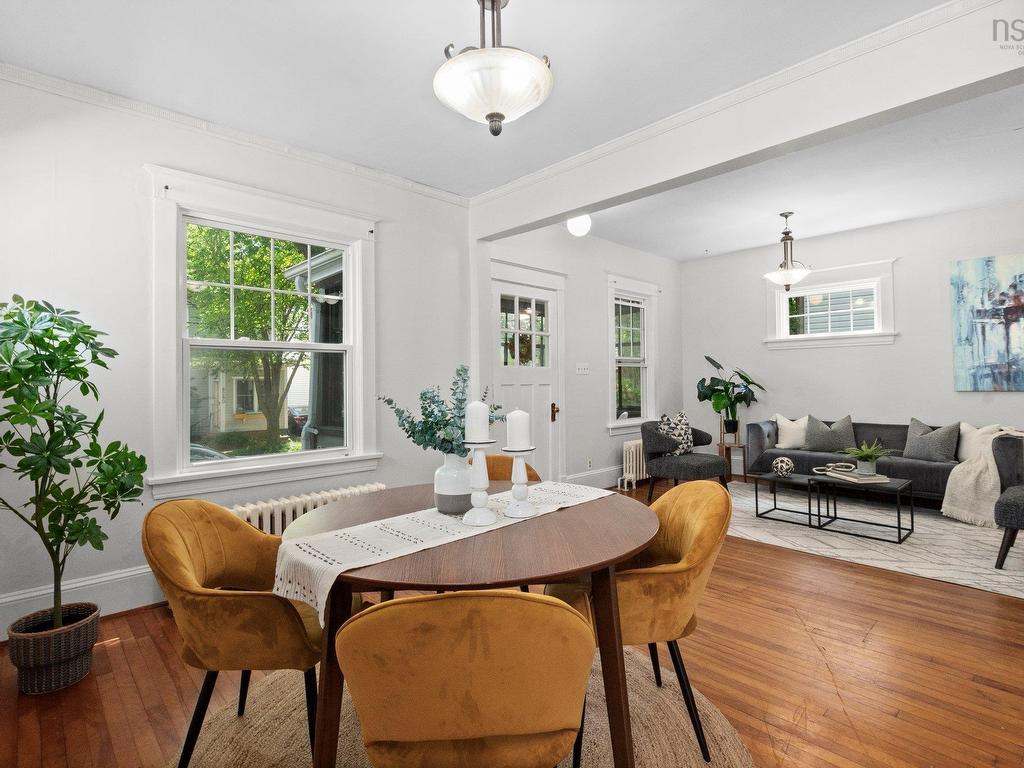 












6277 Lawrence Street

,
Halifax,




NS
B3L 1J8

