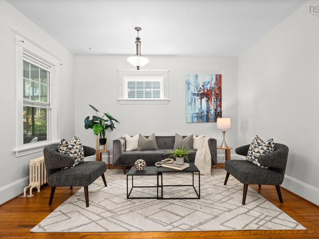 












6277 Lawrence Street

,
Halifax,




NS
B3L 1J8


