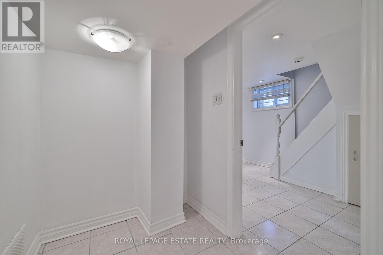 












1279 WESTON ROAD

,
Toronto,




Ontario
M6M4R2

