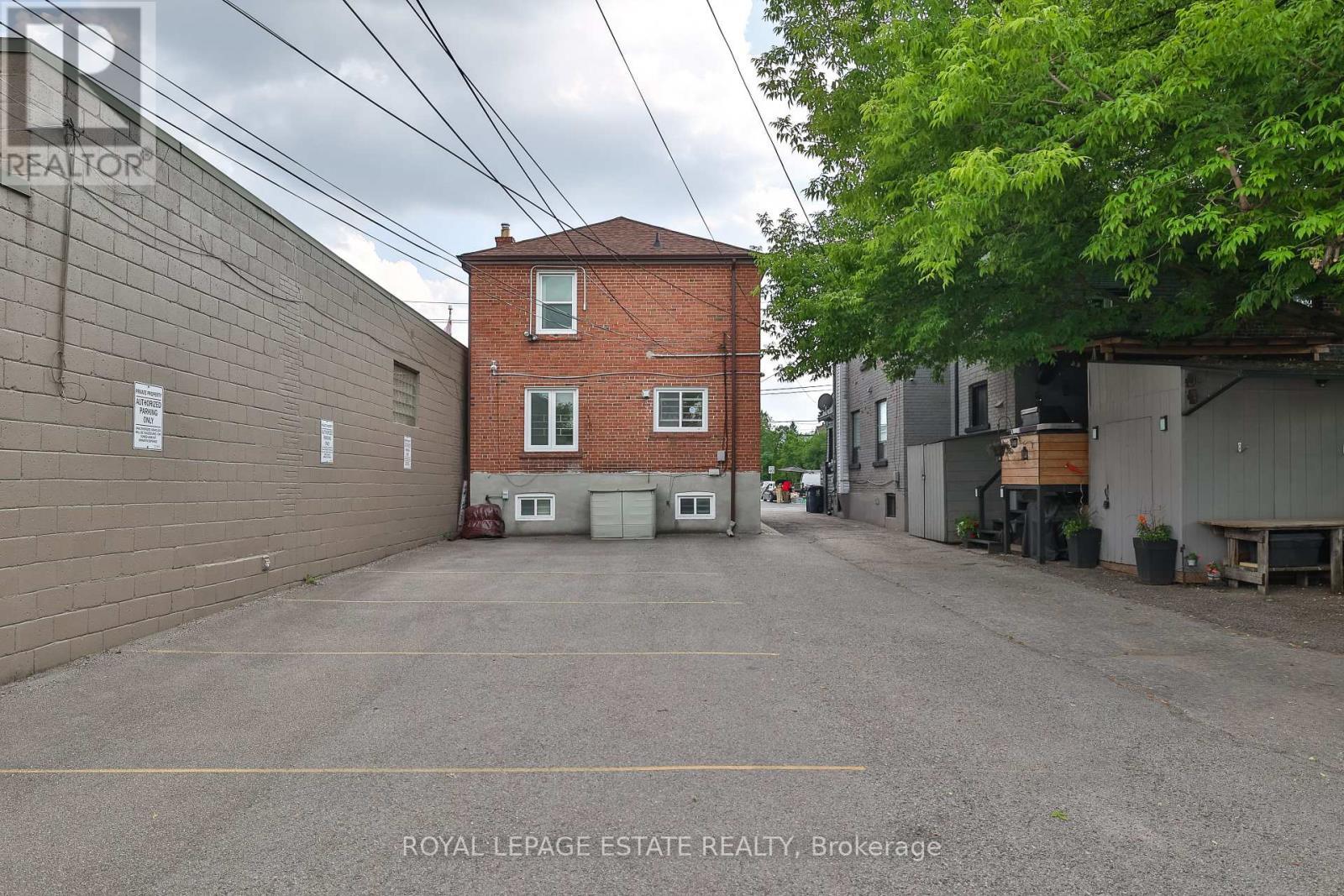 












1279 WESTON ROAD

,
Toronto,




Ontario
M6M4R2

