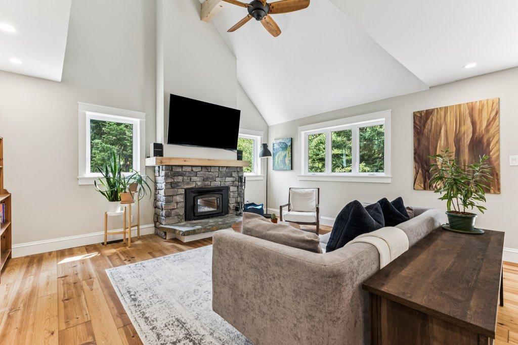 









3


Ch. du Vallon

,
Chelsea,




QC
J9B1P5

