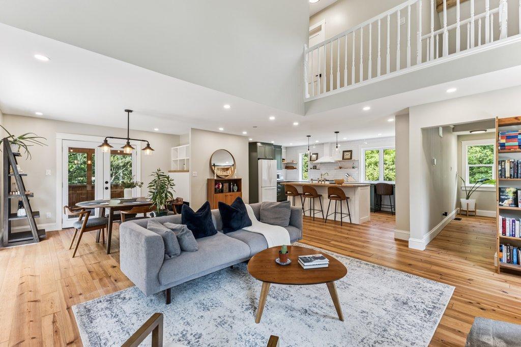 









3


Ch. du Vallon

,
Chelsea,




QC
J9B1P5

