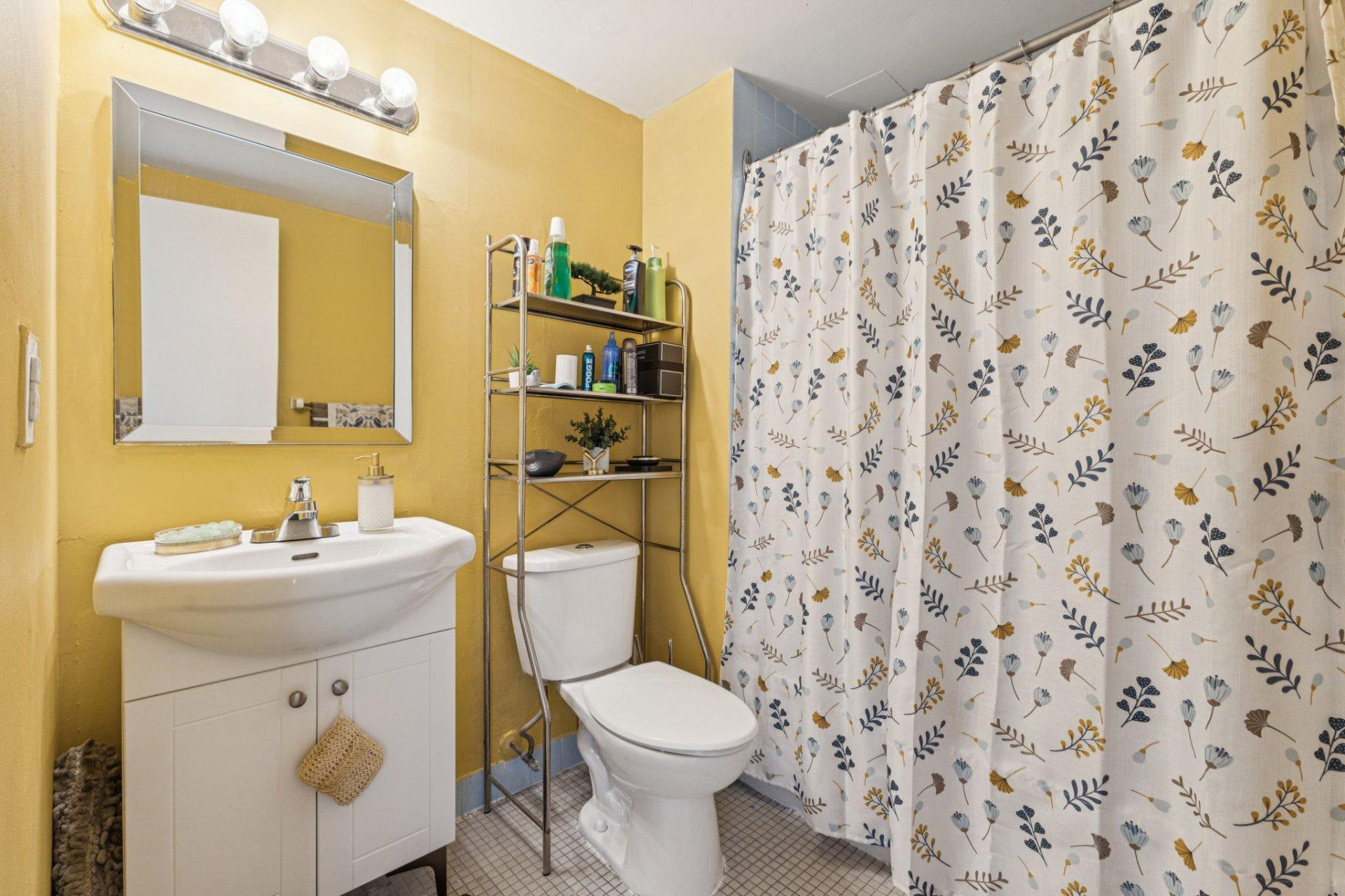 









285


Rue Laurier

,
Gatineau (Hull),




QC
J9A1M5

