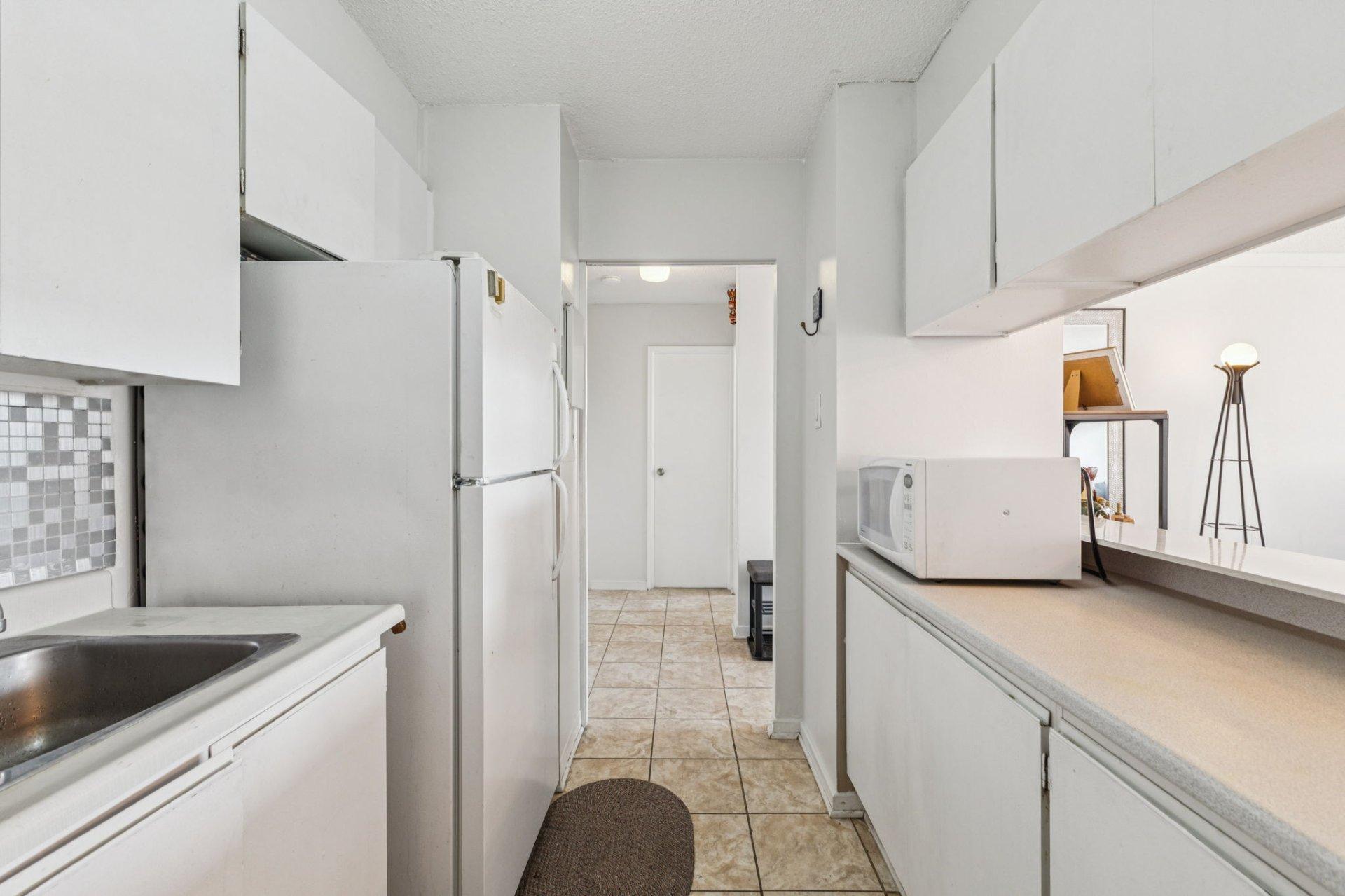 









285


Rue Laurier

,
Gatineau (Hull),




QC
J9A1M5

