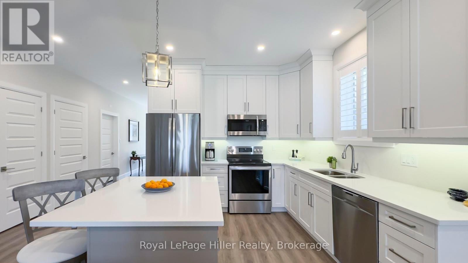 












3 - 24 UPPER THAMES LANE

,
West Perth (Mitchell),




Ontario
N0K1N0

