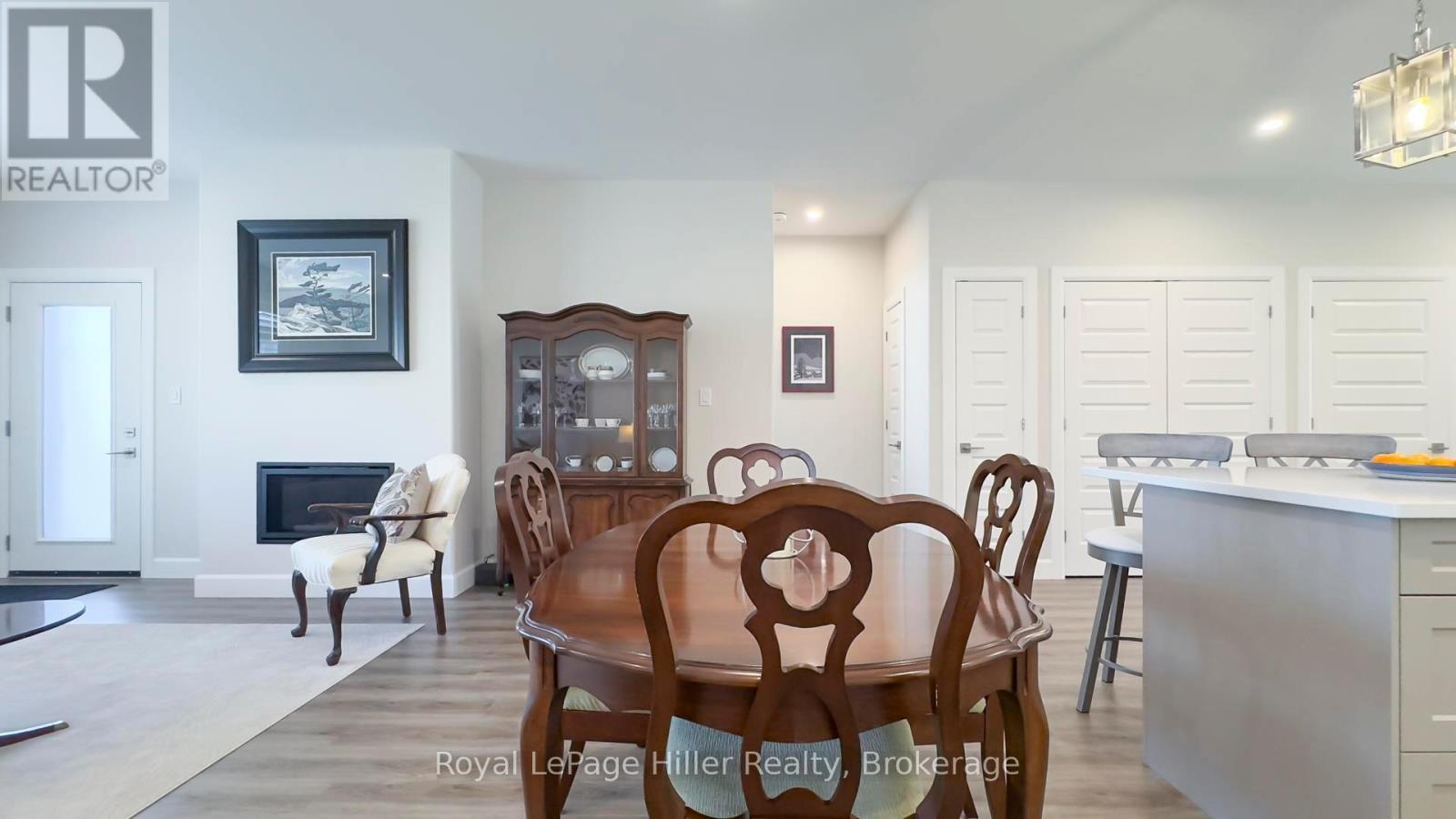 












3 - 24 UPPER THAMES LANE

,
West Perth (Mitchell),




Ontario
N0K1N0

