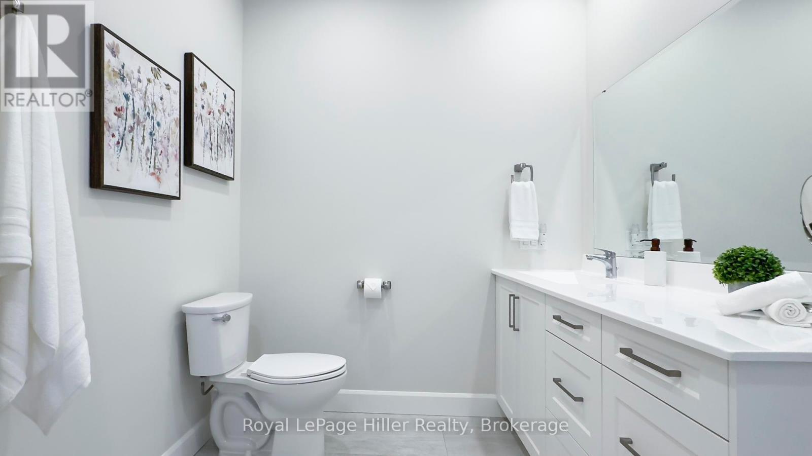 












3 - 24 UPPER THAMES LANE

,
West Perth (Mitchell),




Ontario
N0K1N0


