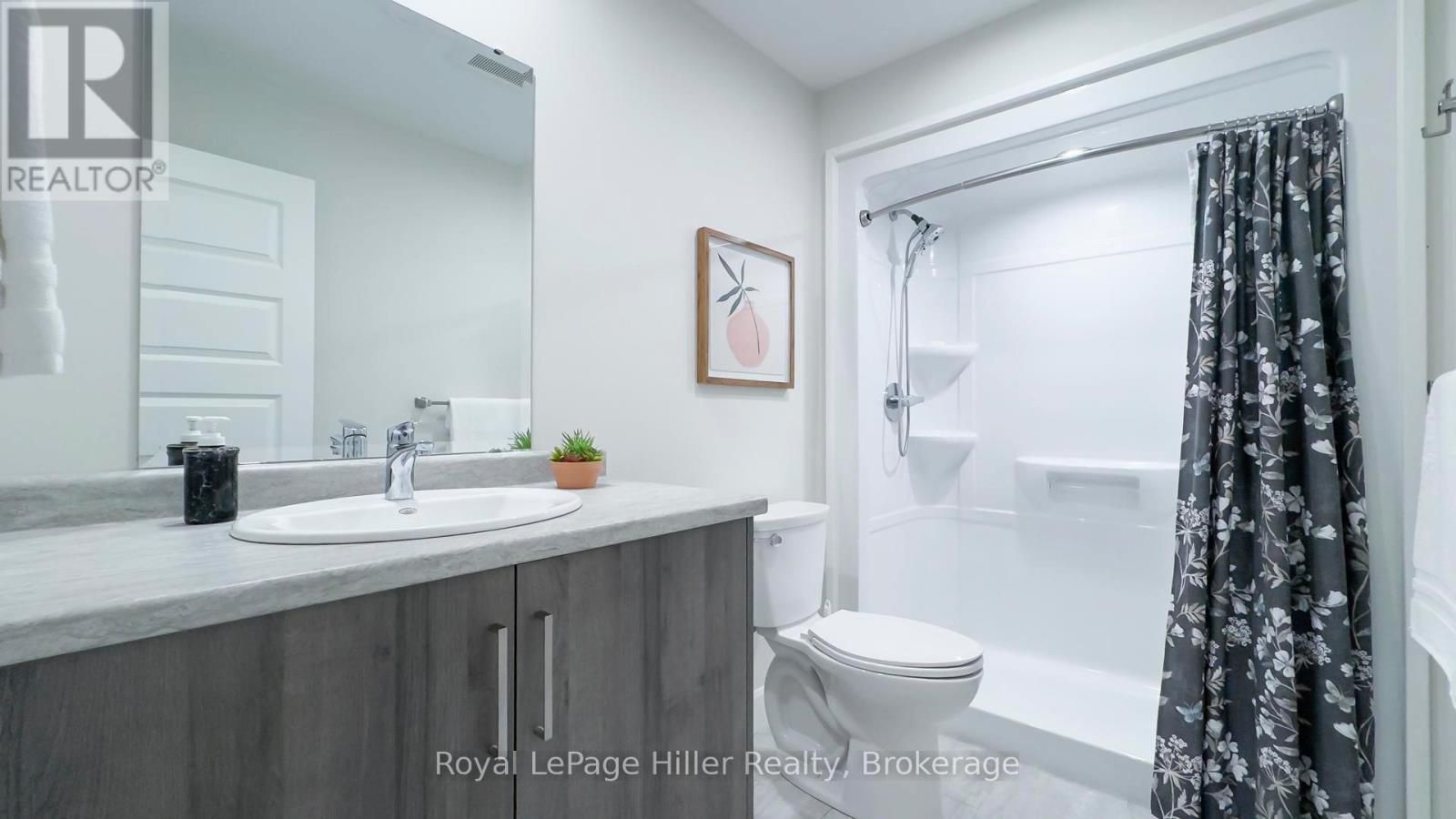 












3 - 24 UPPER THAMES LANE

,
West Perth (Mitchell),




Ontario
N0K1N0

