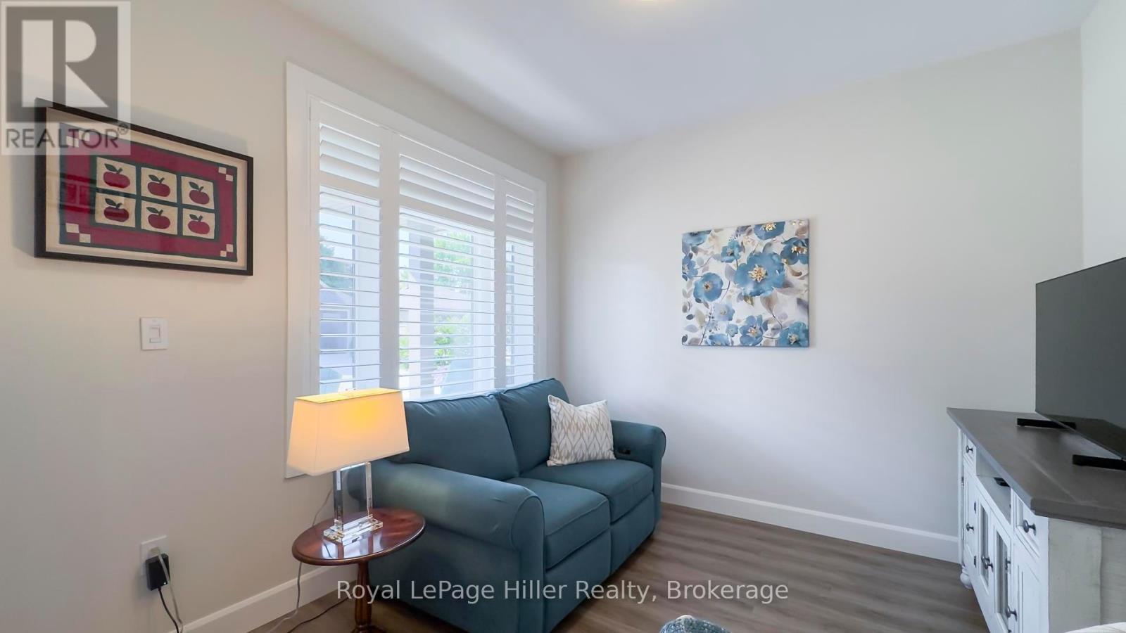 












3 - 24 UPPER THAMES LANE

,
West Perth (Mitchell),




Ontario
N0K1N0

