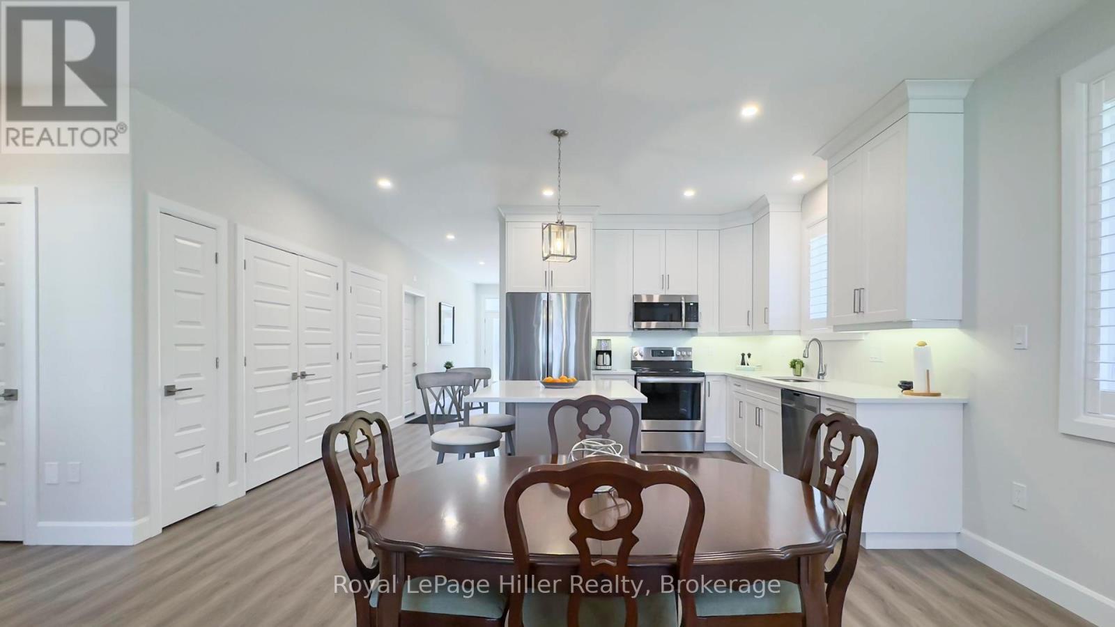 












3 - 24 UPPER THAMES LANE

,
West Perth (Mitchell),




Ontario
N0K1N0

