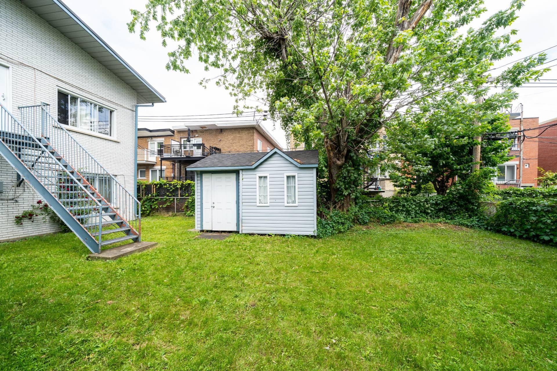 









6900


15e Avenue

,
Montréal (Rosemont/La Petite-Patrie),




QC
H1X2V9

