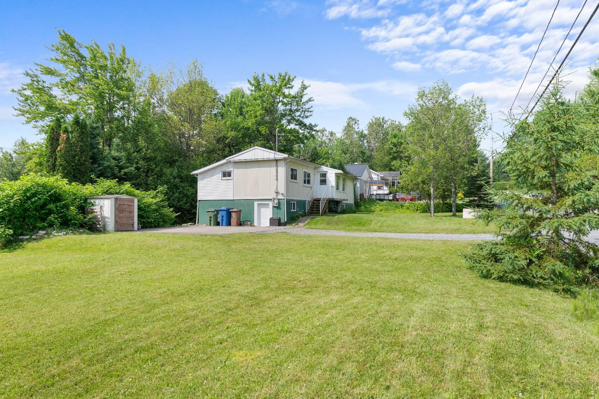 









5112


Rue Dorval

,
Ascot Corner,




QC
J0B1A0


