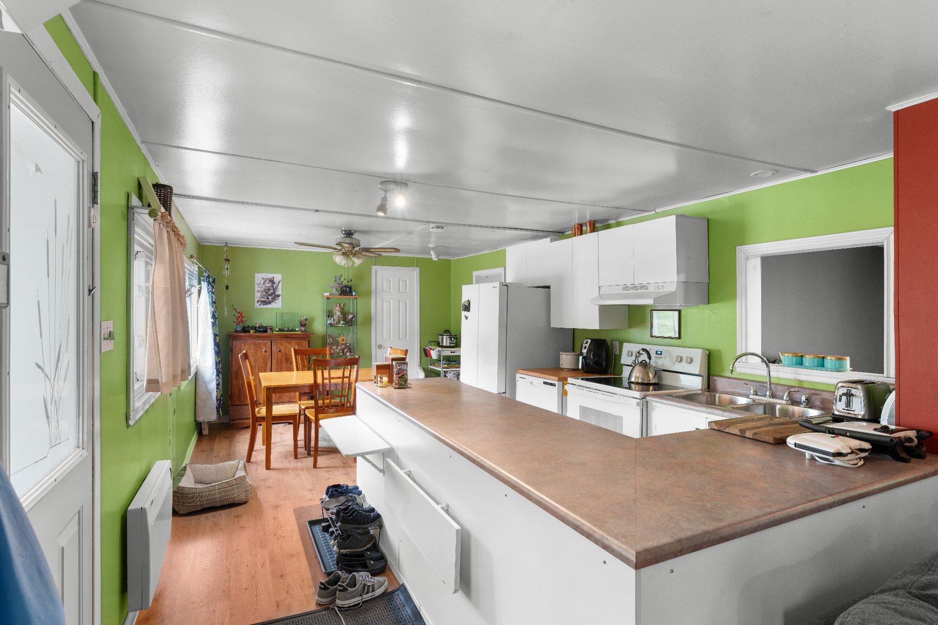 









5112


Rue Dorval

,
Ascot Corner,




QC
J0B1A0

